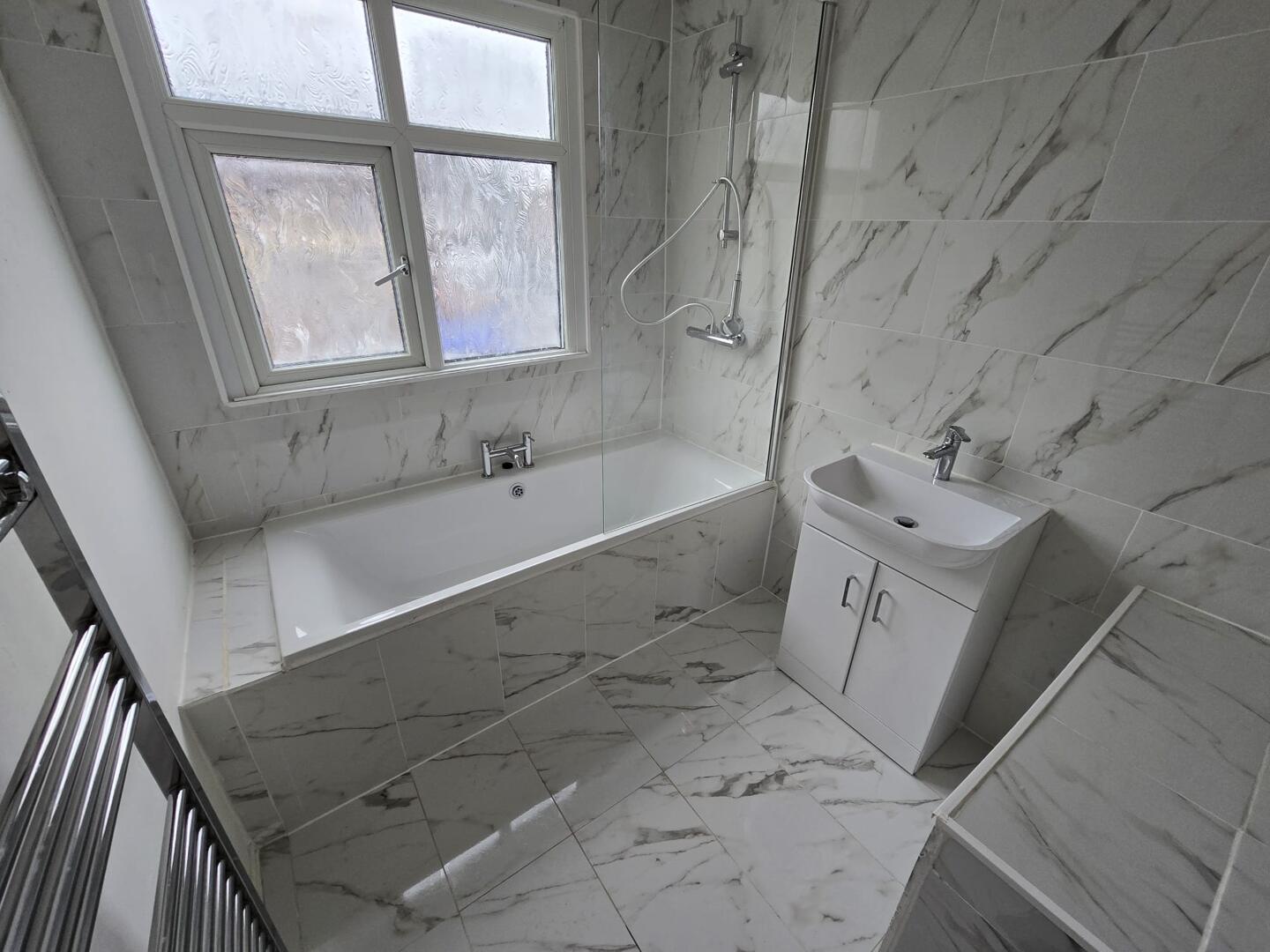 Mersey Bank Avenue, Manchester